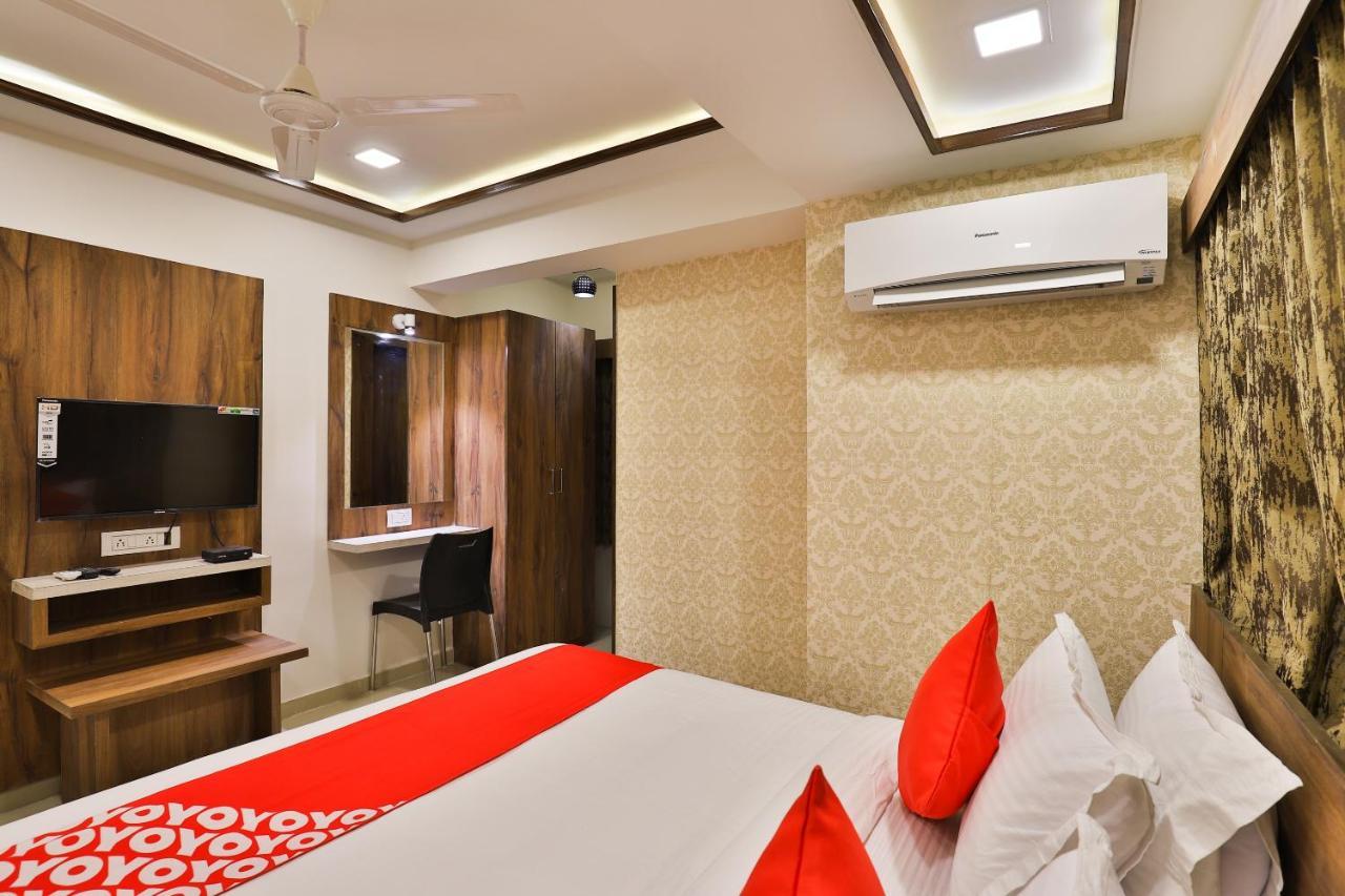 Oyo 24950 Hotel Shree Balaji Residency Ahmedabad Exterior photo